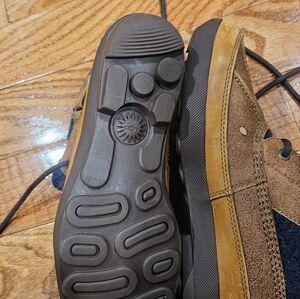 A pair of UGG Australia boots women 8.5